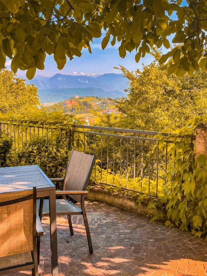 Kreuzstein Bed&Breakfast Appiano Sulla Strada Del Vino Ngoại thất bức ảnh