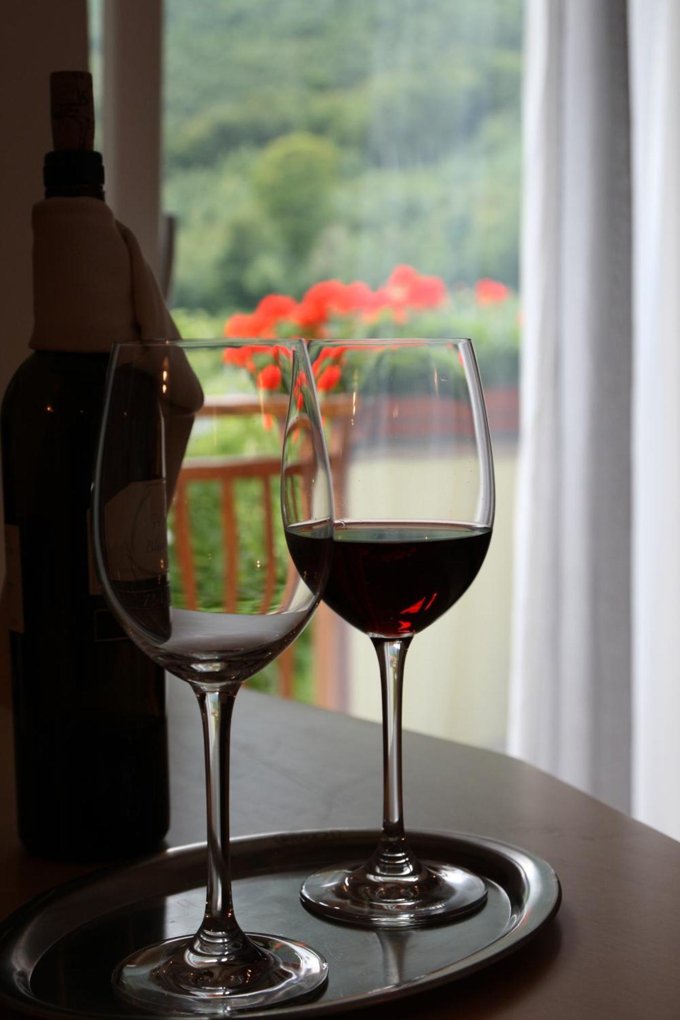 Kreuzstein Bed&Breakfast Appiano Sulla Strada Del Vino Ngoại thất bức ảnh