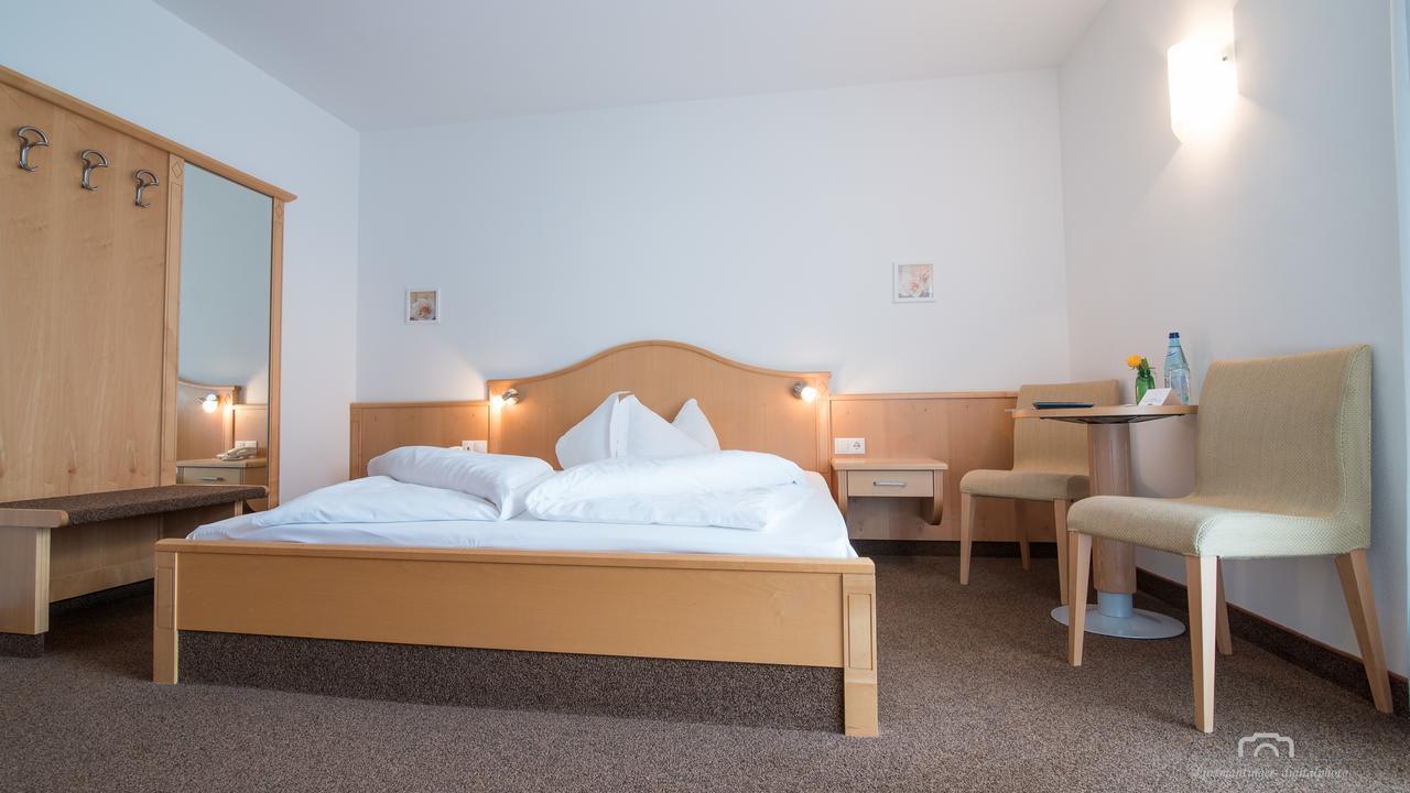Kreuzstein Bed&Breakfast Appiano Sulla Strada Del Vino Ngoại thất bức ảnh