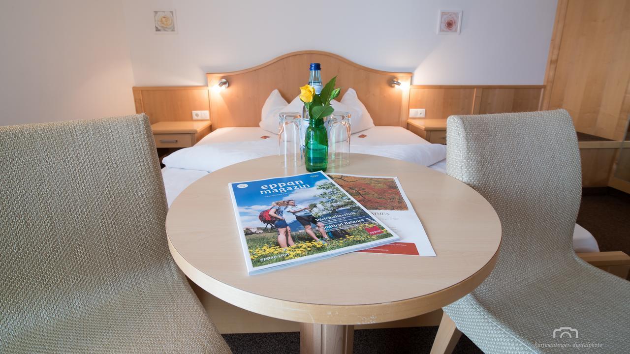 Kreuzstein Bed&Breakfast Appiano Sulla Strada Del Vino Ngoại thất bức ảnh